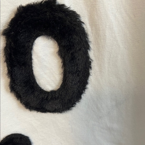 PISTACHE White Cotton Top with Black Faux Fur LOVE Design, Size S/M - Picture 4 of 10